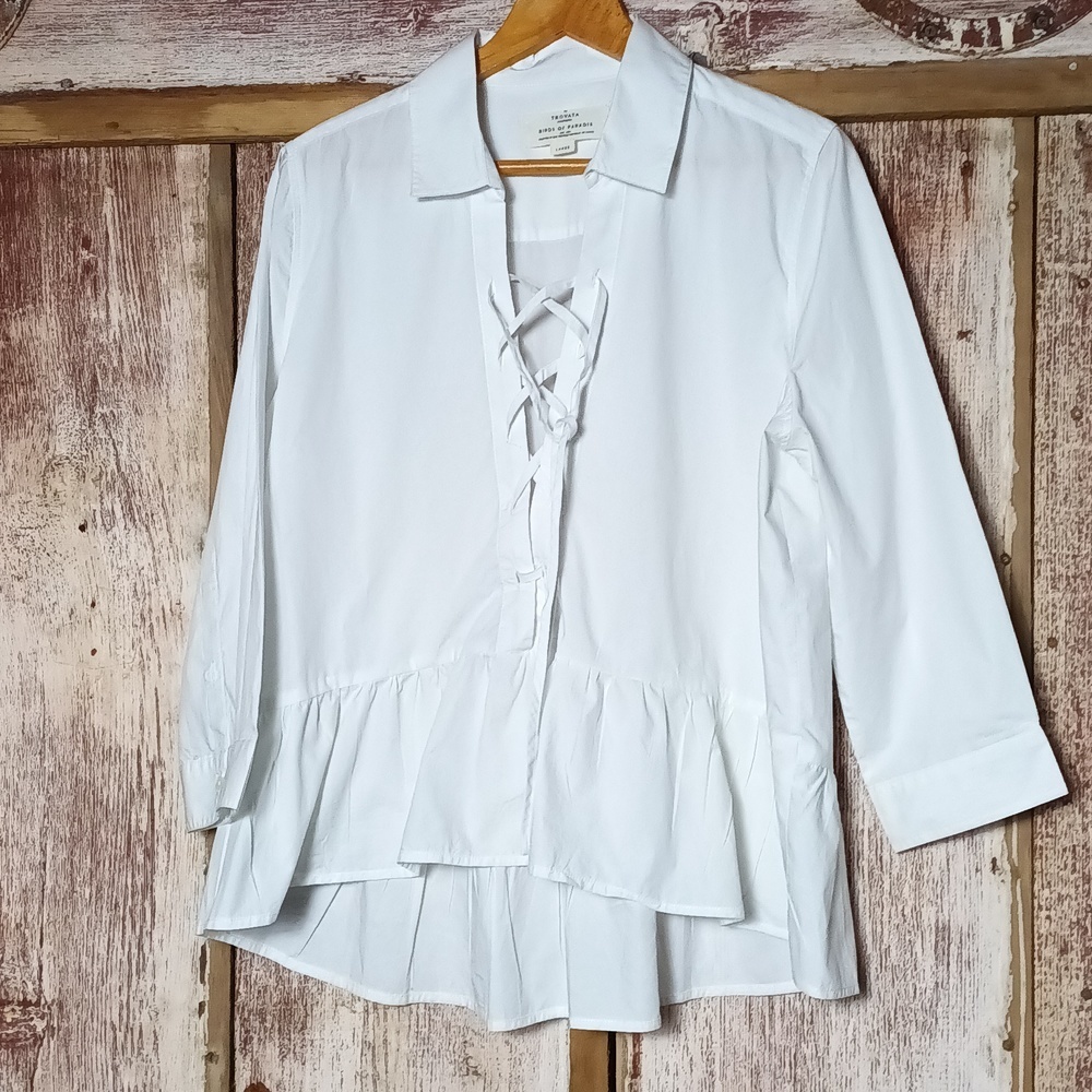 Trovata Birds of Paradise white tie blouse 3/4 lgth sleeves w/ buttons sz L
